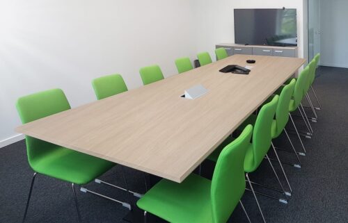 portfolio_transporto įmonės biuras_posedziu kabinetas 23 Posėdžių stalai CUBO