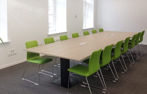 portfolio_transporto įmonės biuras_posedziu kabinetas Posėdžių stalai CUBO