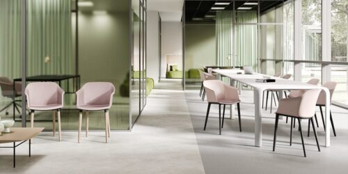 Lankytojų ir posėdžių kėdė NADO